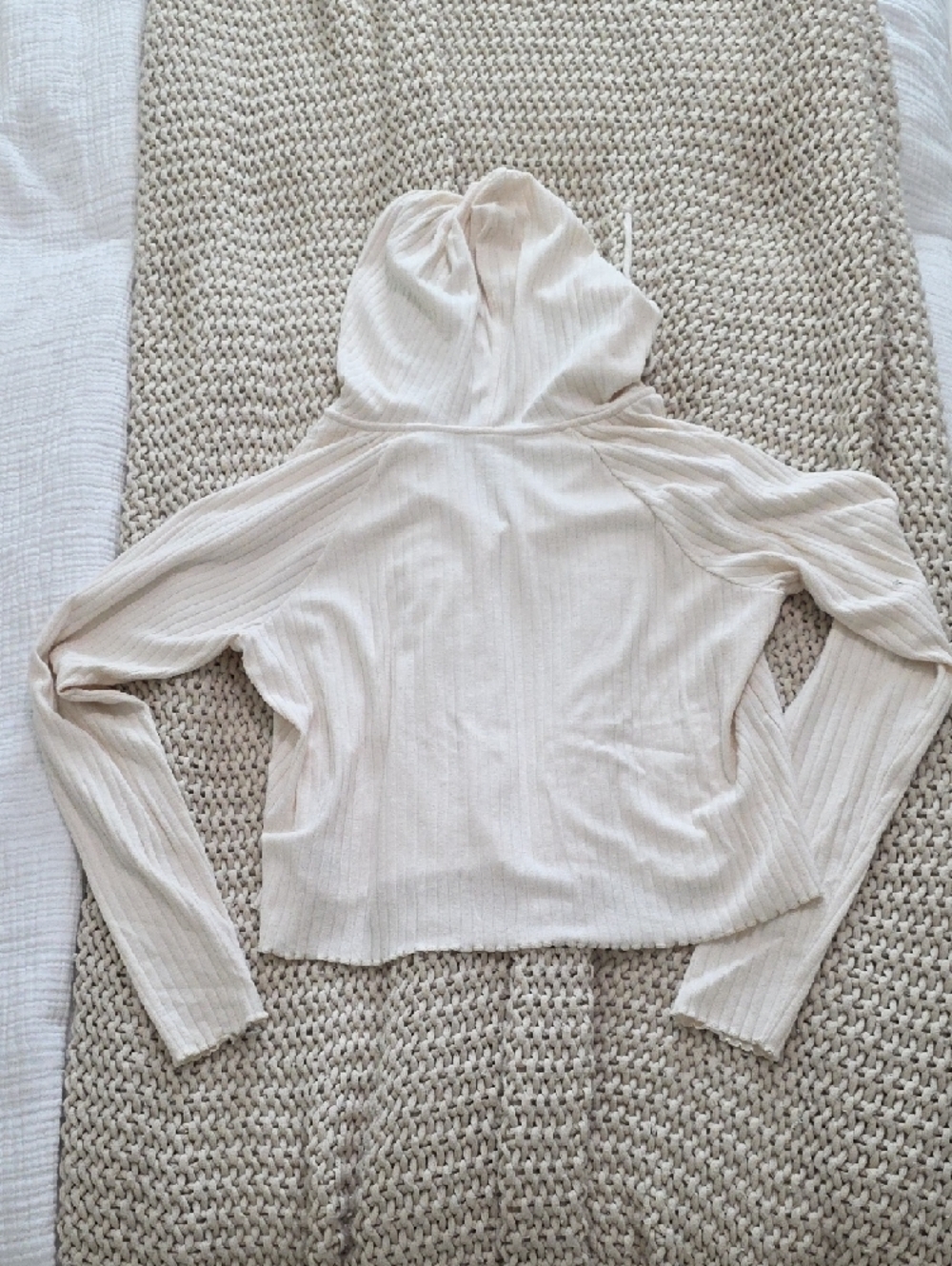American Eagle Outfitters Cream Ribbed Hooded V-Neck Pullover - Picture 3 of 3